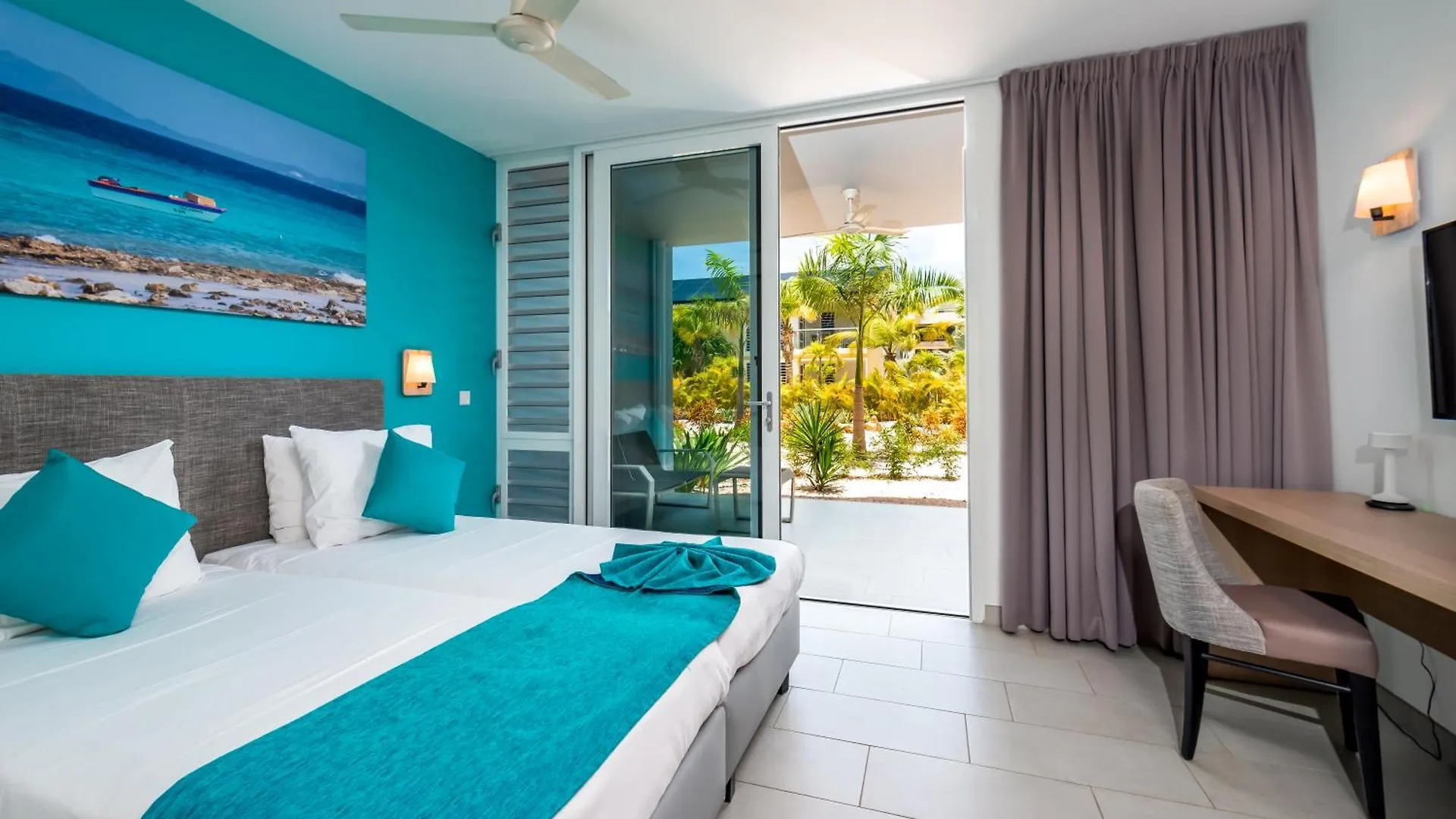 Delfins Beach Resort Playa 4*,  Bonaire, Sint Eustatius en Saba