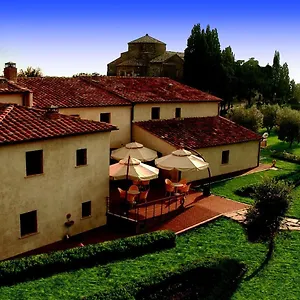 sovana-hotel-resort.it-tuscanyhotel.com/